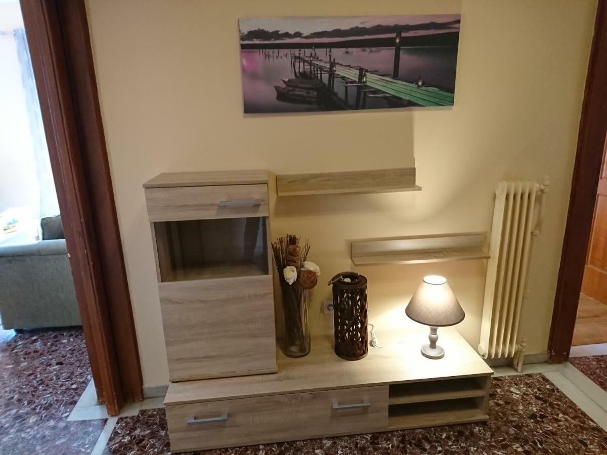 Apartamento de 90 m² en Pagrati, con 2 habitación Atenas Exterior foto